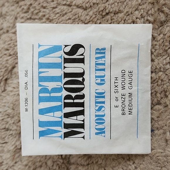 Martin Marquis acoustic guitar strings Bronze wound silver steel - Picture 11 of 12
